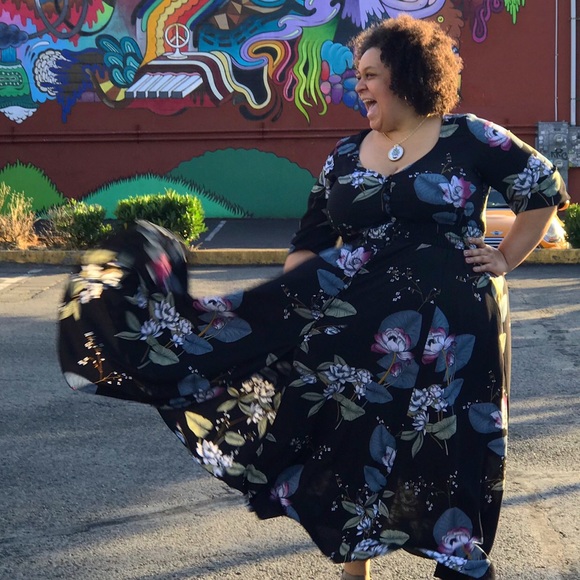 Meet your Posher, Stephanie - Picture 6 of 8